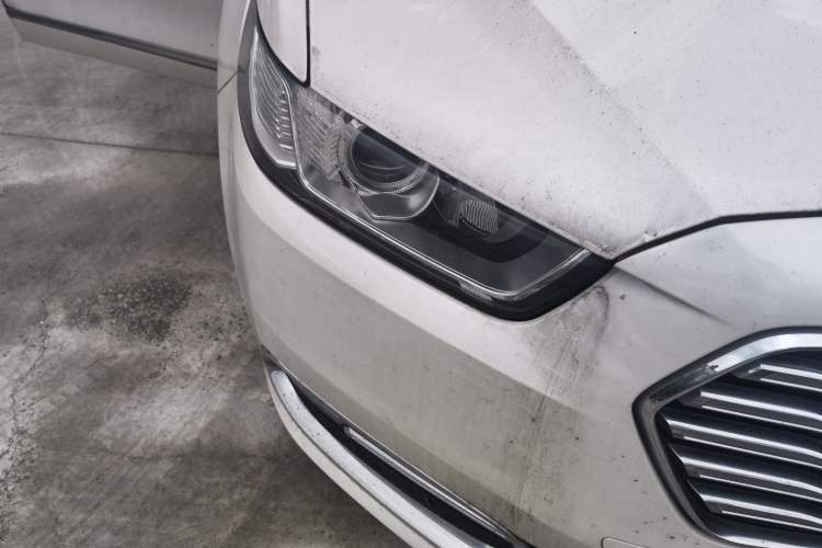 Used Ford Taurus 2017 EcoBoost 245 Fashion Edition Right Front Headlight