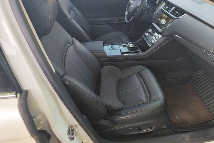 Used Ford Taurus 2017 EcoBoost 245 Fashion Edition Right Front Seat