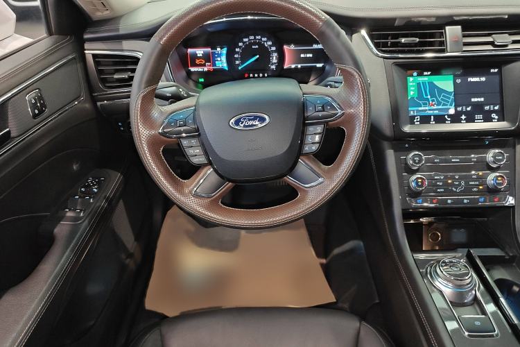 Used Ford Taurus 2017 EcoBoost 245 Fashion Edition Steering Wheel