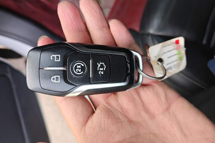 Used Ford Taurus 2017 EcoBoost 180 Luxury Model Vehicle Key