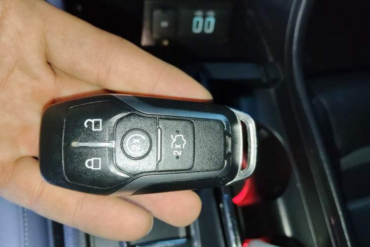 Used Ford Taurus 2017 EcoBoost 245 Luxury Model Vehicle Key