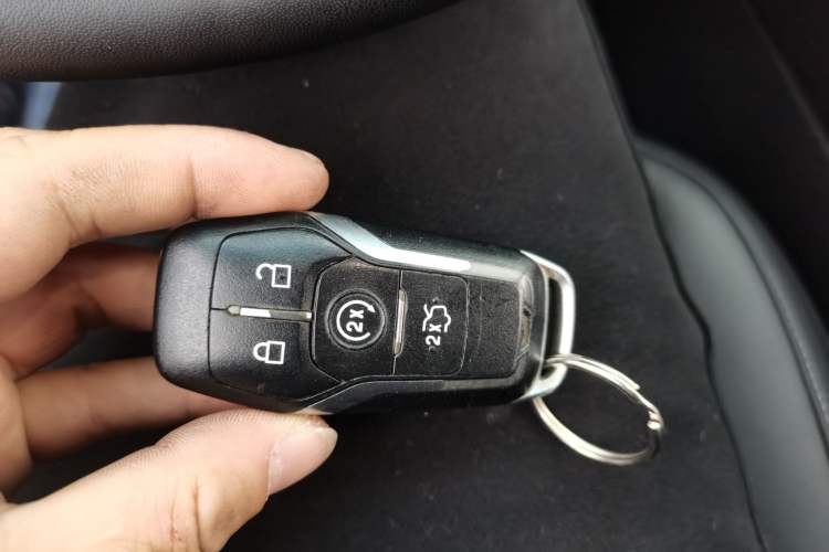Used Ford Taurus 2017 EcoBoost 245 Luxury Model Vehicle Key