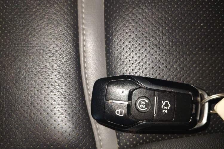 Used Ford Taurus 2017 EcoBoost 245 Luxury Model Vehicle Key