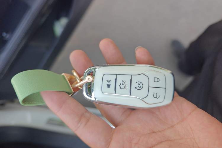 Used Ford Taurus 2017 EcoBoost 245 Luxury Model Vehicle Key