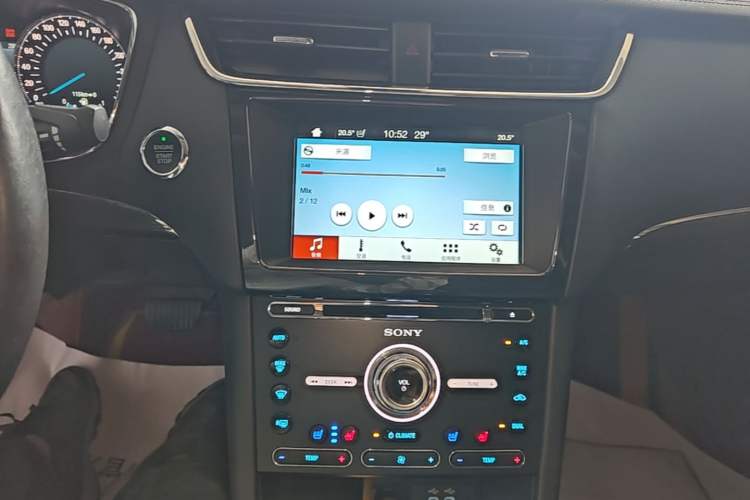 Used Ford Taurus 2018 EcoBoost 245 Premier Edition China V Standard Audio And AC Panel