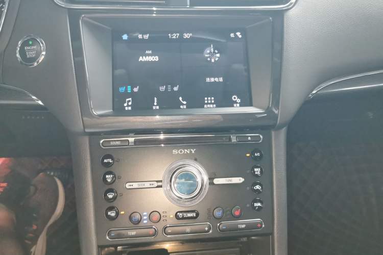 Used Ford Taurus 2018 EcoBoost 245 Premier Edition China VI Standard Audio And AC Panel