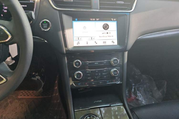 Used Ford Taurus 2018 EcoBoost 245 Fashion Edition China V Standard Audio And AC Panel