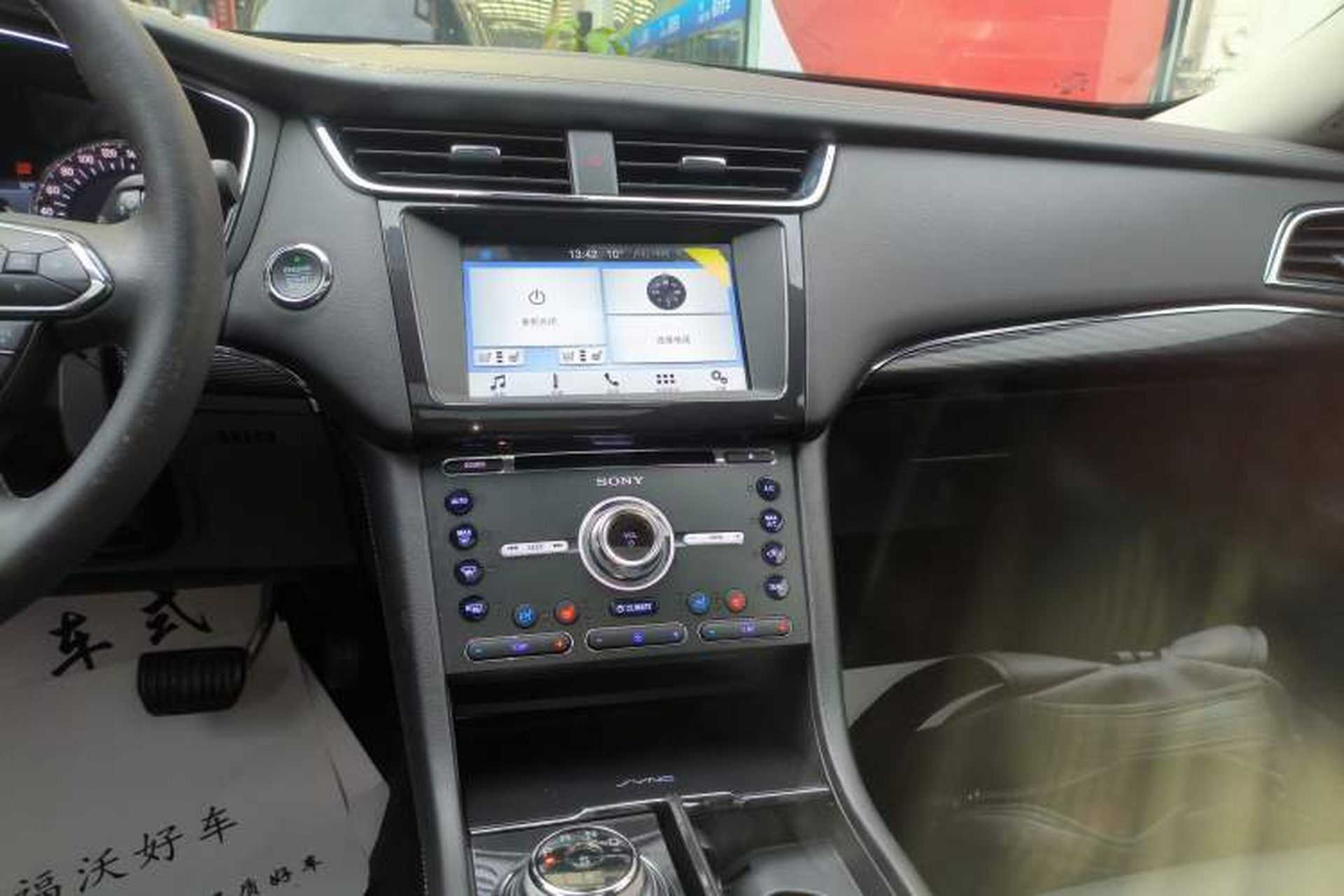 Used Ford Taurus 2018 EcoBoost 245 Premier Edition China VI Standard Audio And AC Panel