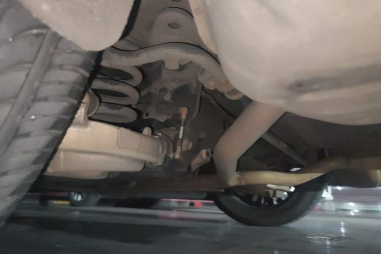 Used Ford Taurus 2018 EcoBoost 245 Premier Edition China VI Standard Chassis Front Right