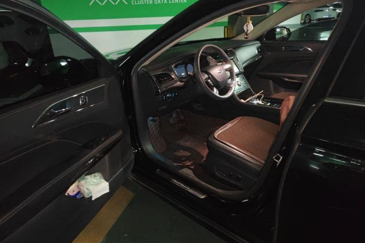 Used Ford Taurus 2018 EcoBoost 245 Premier Edition China V Standard Driver Seat