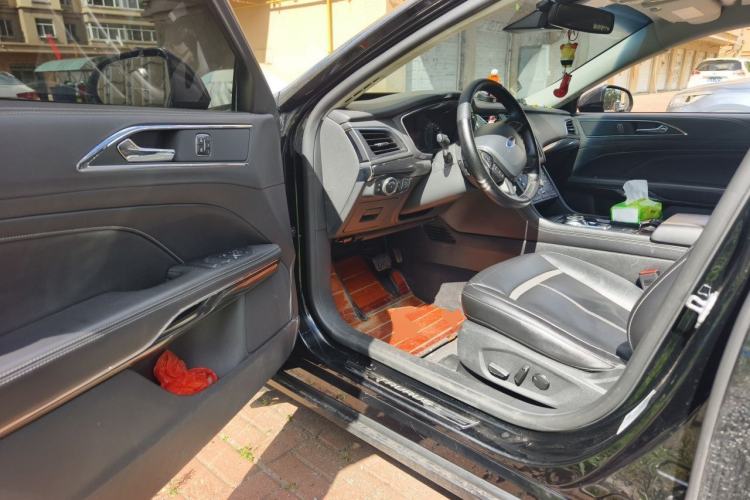 Used Ford Taurus 2018 EcoBoost 245 Premier Edition China V Standard Driver Seat