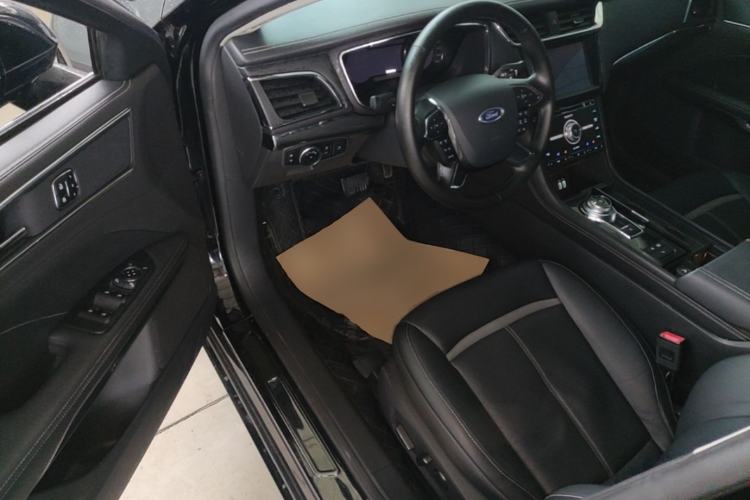 Used Ford Taurus 2018 EcoBoost 245 Premier Edition China V Standard Driver Seat