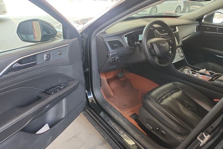 Used Ford Taurus 2018 EcoBoost 245 Fashion Edition China V Standard Driver Seat