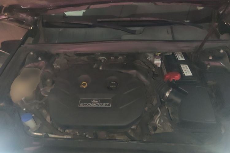 Used Ford Taurus 2018 EcoBoost 245 Premier Edition China VI Standard Engine Bay