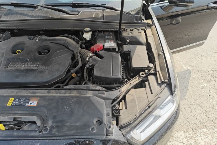Used Ford Taurus 2018 EcoBoost 245 LTD Limited Edition China V Standard Engine Bay Left