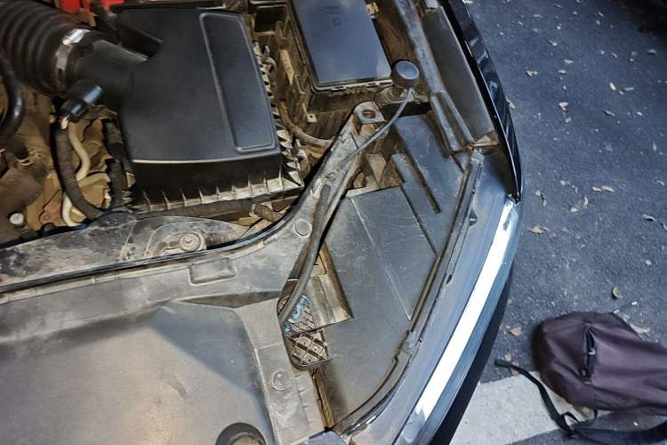 Used Ford Taurus 2018 EcoBoost 245 Premier Edition China V Standard Engine Bay Left