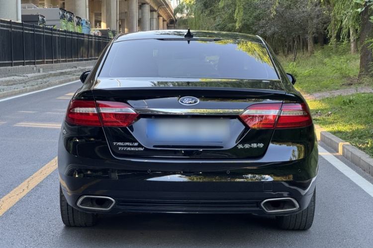 Used Ford Taurus 2018 EcoBoost 245 Premier Edition China V Standard Exterior 1