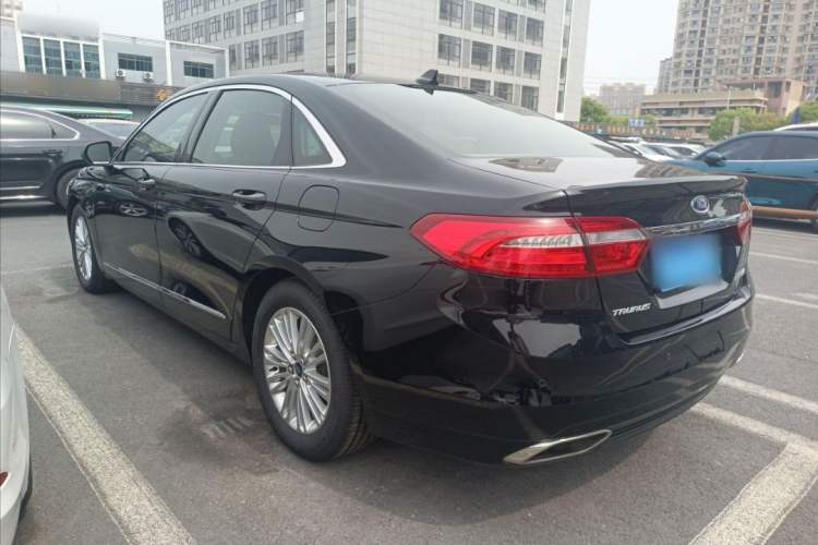 Used Ford Taurus 2018 EcoBoost 245 Fashion Edition China V Standard Exterior 3