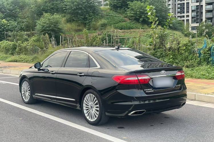 Used Ford Taurus 2018 EcoBoost 245 Premier Edition China V Standard Exterior 3