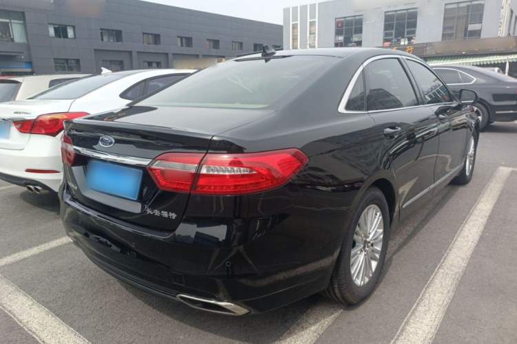Used Ford Taurus 2018 EcoBoost 245 Fashion Edition China V Standard Exterior 5