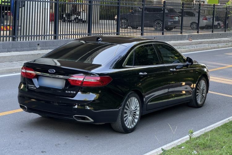 Used Ford Taurus 2018 EcoBoost 245 Premier Edition China V Standard Exterior 7