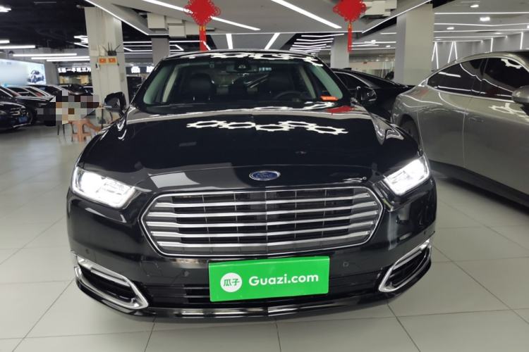 Used Ford Taurus 2018 EcoBoost 245 Premier Edition China VI Standard Front