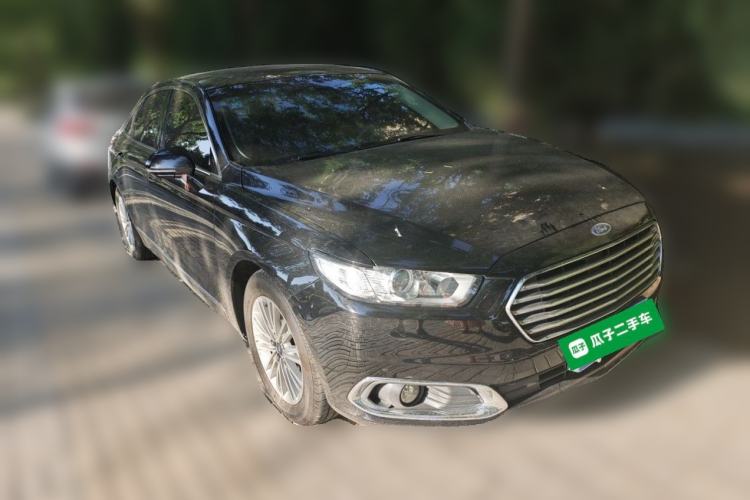 Used Ford Taurus 2018 EcoBoost 245 Fashion Edition China V Standard Front Right 45 Deg
