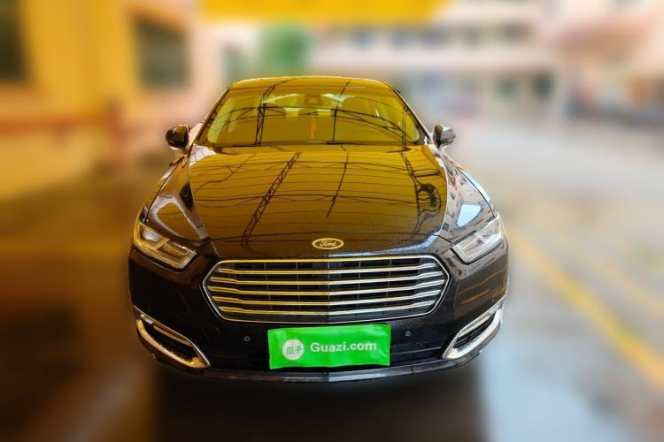 Used Ford Taurus 2018 EcoBoost 245 Premier Edition China VI Standard Front