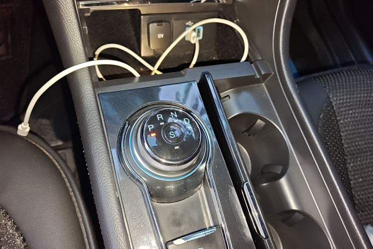 Used Ford Taurus 2018 EcoBoost 245 Premier Edition China V Standard Gear Lever