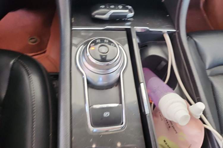 Used Ford Taurus 2018 EcoBoost 245 Fashion Edition China V Standard Gear Lever