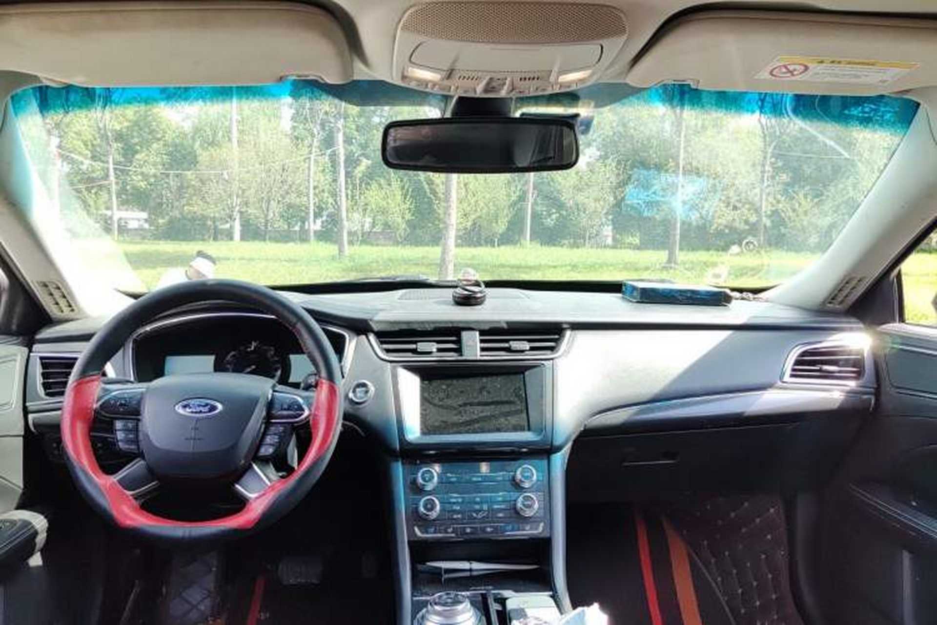 Used Ford Taurus 2018 EcoBoost 245 Fashion Edition China VI Standard Headliner