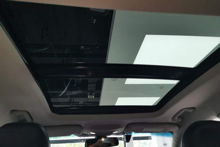 Used Ford Taurus 2018 EcoBoost 245 Premier Edition China VI Standard Headliner