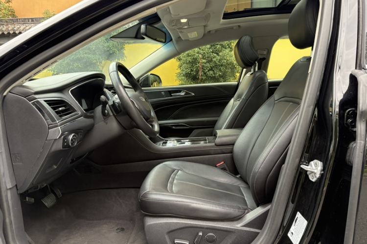 Used Ford Taurus 2018 EcoBoost 245 Fashion Edition China V Standard Interior 1