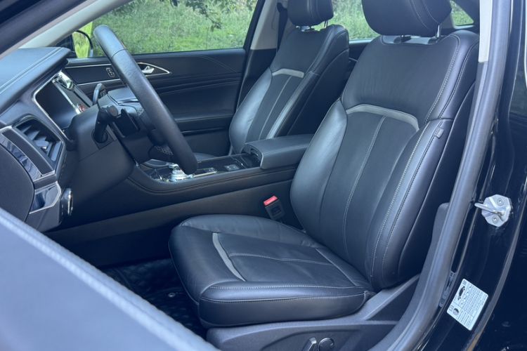 Used Ford Taurus 2018 EcoBoost 245 Premier Edition China V Standard Interior 1