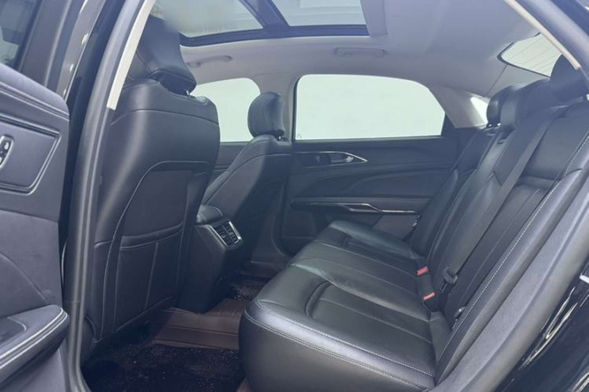 Used Ford Taurus 2018 EcoBoost 245 Fashion Edition China VI Standard Interior 1