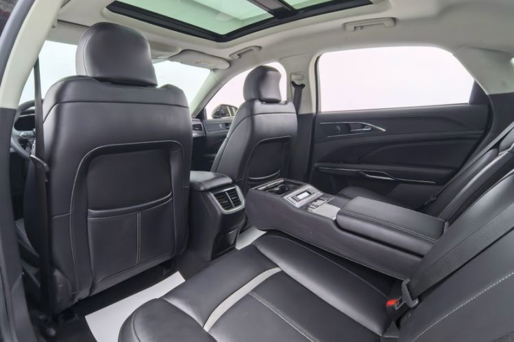 Used Ford Taurus 2018 EcoBoost 245 Premier Edition China VI Standard Interior 5