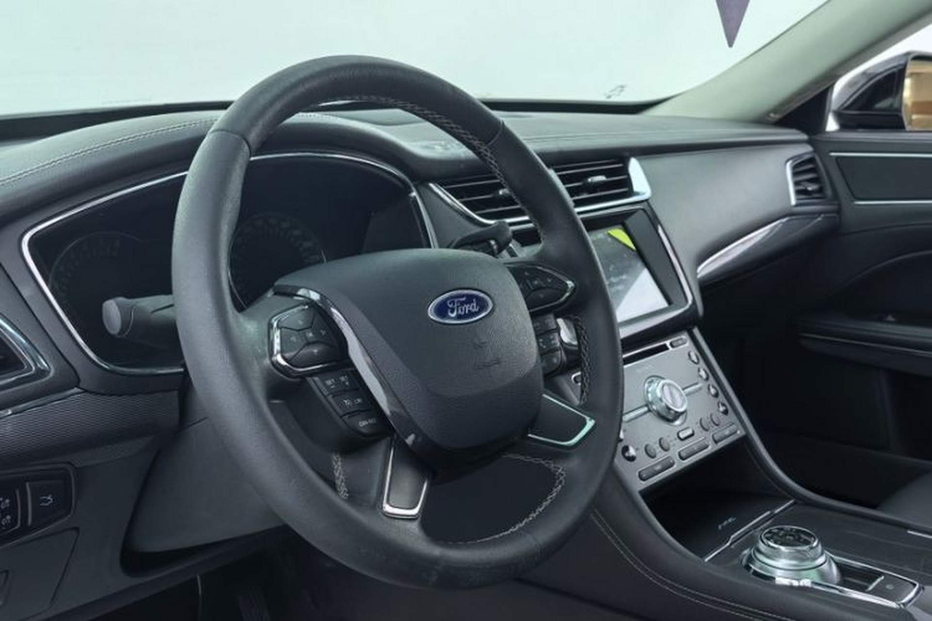 Used Ford Taurus 2018 EcoBoost 245 Premier Edition China VI Standard Interior 7