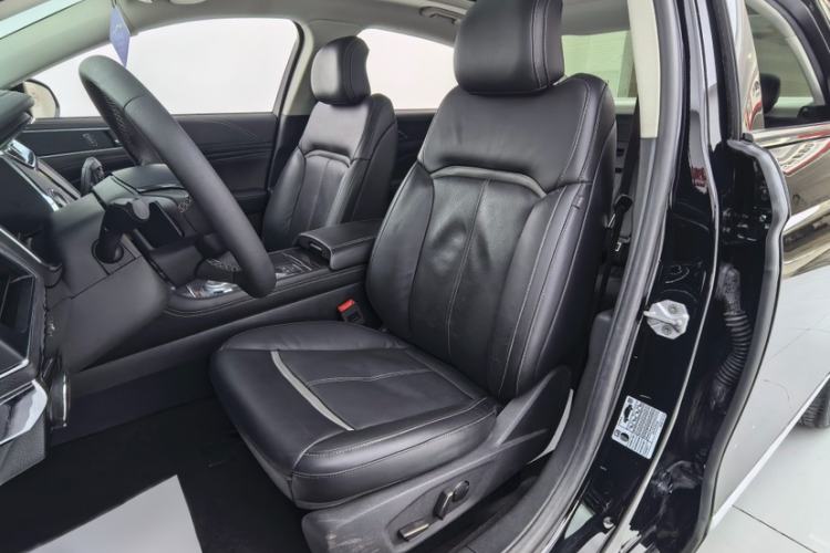Used Ford Taurus 2018 EcoBoost 245 Premier Edition China VI Standard Interior 8