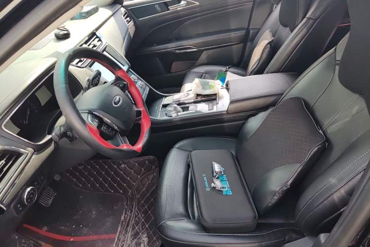 Used Ford Taurus 2018 EcoBoost 245 Fashion Edition China VI Standard Left Front Seat