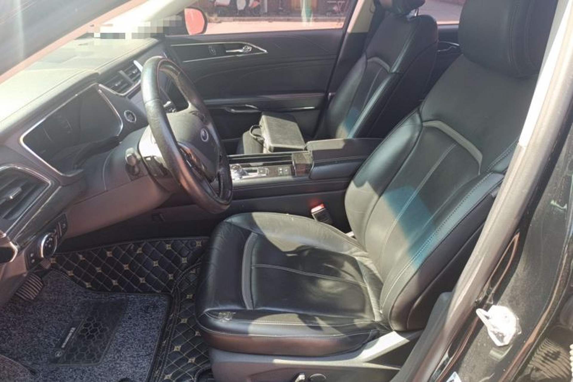 Used Ford Taurus 2018 EcoBoost 245 Premier Edition China VI Standard Left Front Seat