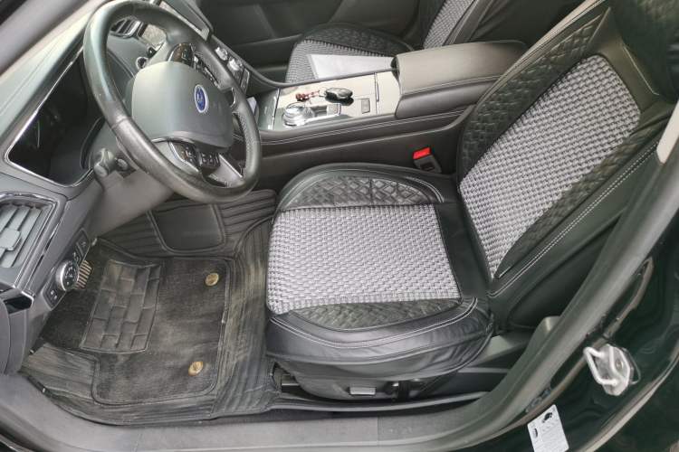 Used Ford Taurus 2018 EcoBoost 245 Fashion Edition China V Standard Left Front Seat