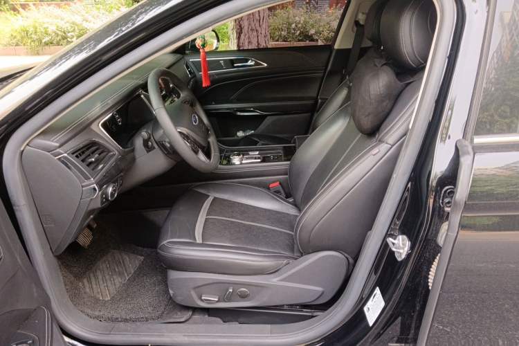 Used Ford Taurus 2018 EcoBoost 245 Premier Edition China V Standard Left Front Seat