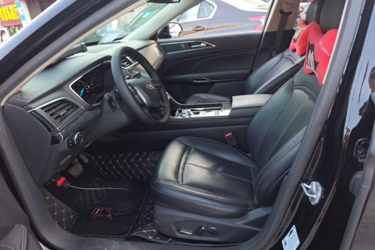 Used Ford Taurus 2018 EcoBoost 245 Fashion Edition China V Standard Left Front Seat