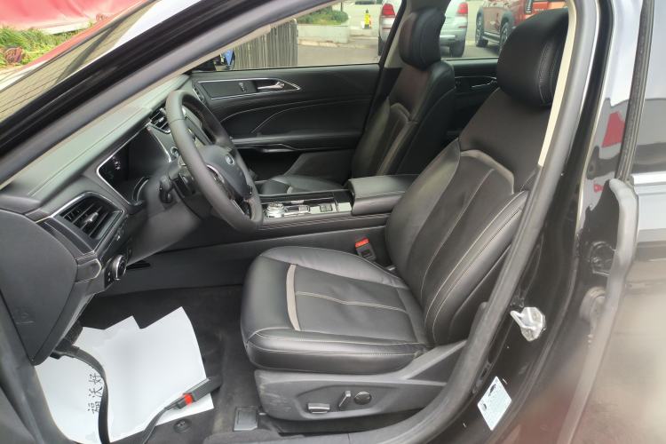 Used Ford Taurus 2018 EcoBoost 245 Premier Edition China VI Standard Left Front Seat