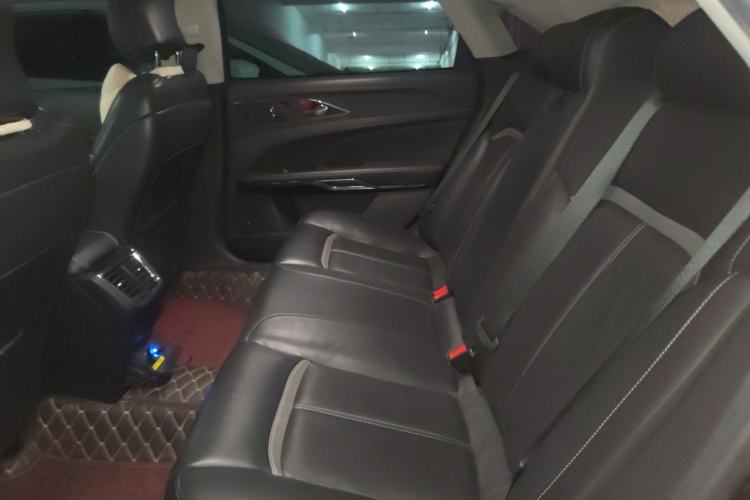 Used Ford Taurus 2018 EcoBoost 245 Premier Edition China VI Standard Left Rear Seat
