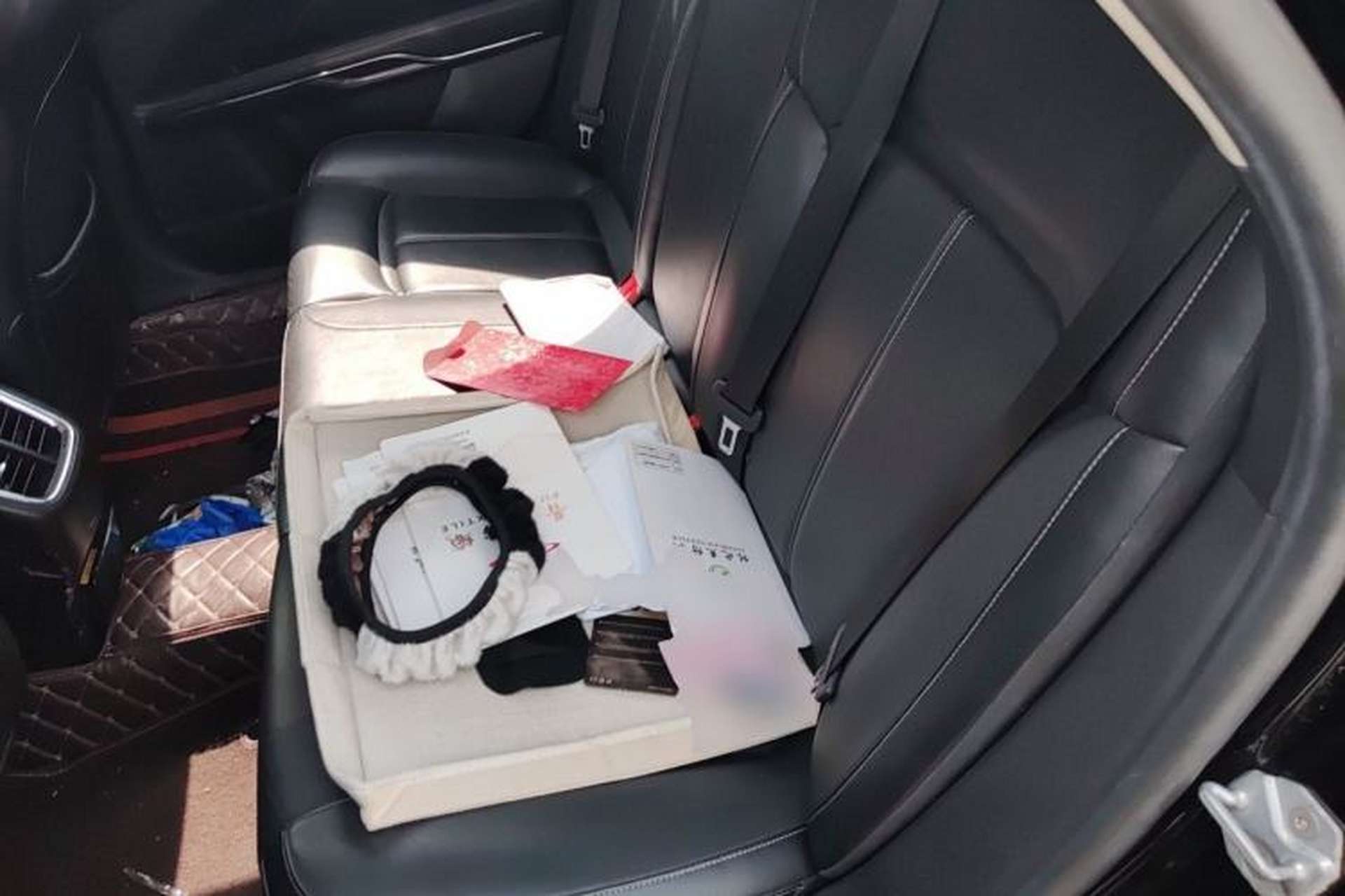 Used Ford Taurus 2018 EcoBoost 245 Fashion Edition China VI Standard Left Rear Seat