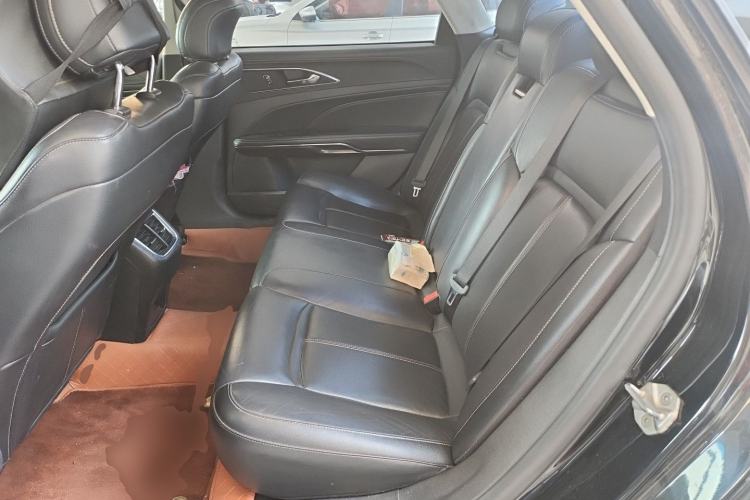 Used Ford Taurus 2018 EcoBoost 245 Fashion Edition China V Standard Left Rear Seat