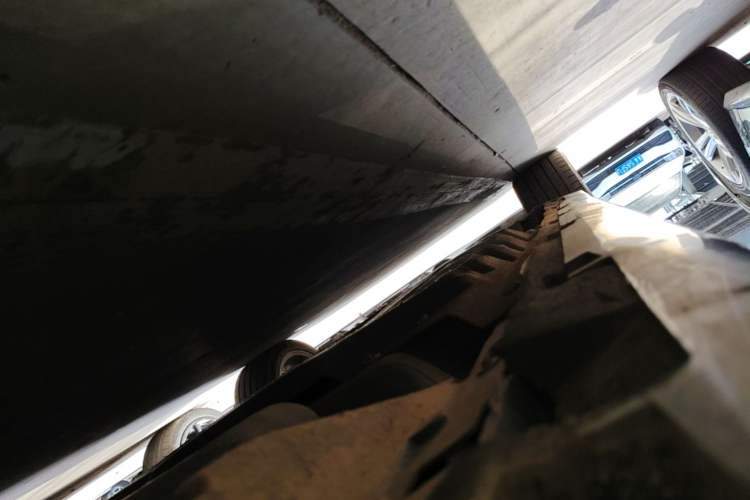 Used Ford Taurus 2018 EcoBoost 245 Premier Edition China V Standard Left Side Sill