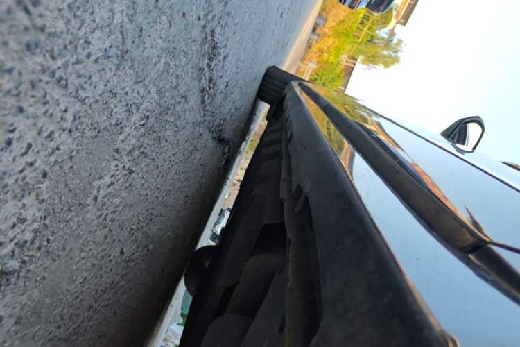 Used Ford Taurus 2018 EcoBoost 245 Fashion Edition China V Standard Left Side Sill