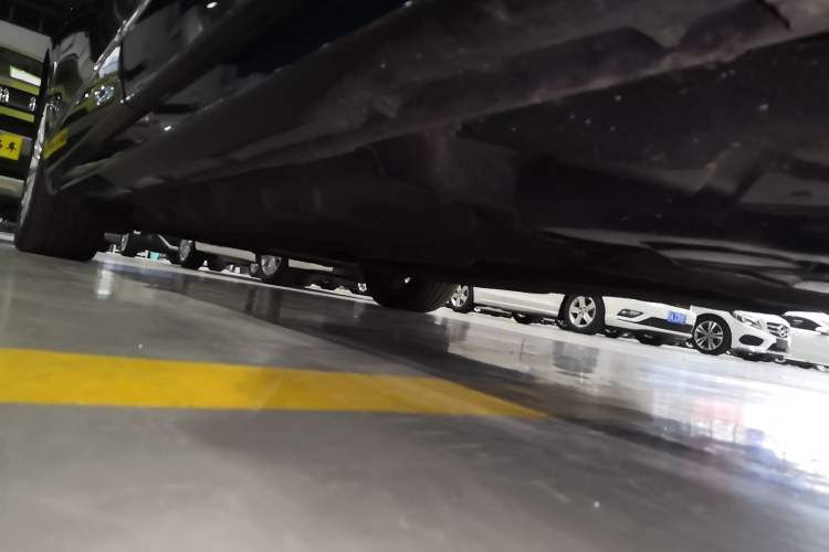 Used Ford Taurus 2018 EcoBoost 245 Premier Edition China V Standard Left Side Sill